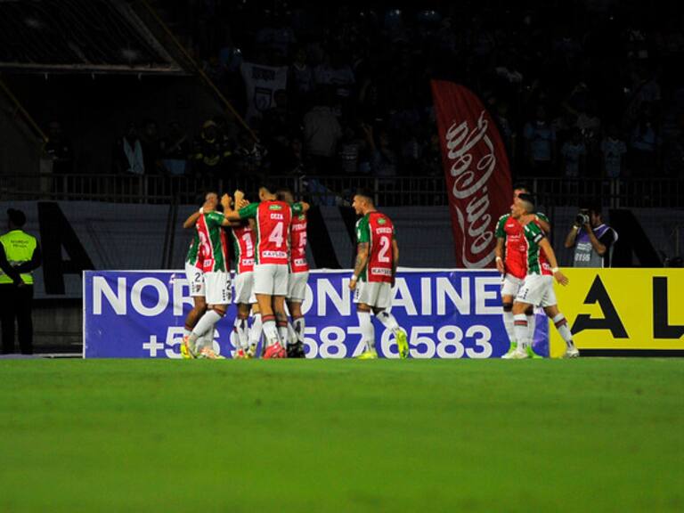 Palestino extiende su gran momento con sólido triunfo sobre Deportes Iquique en el Tierra de Campeones