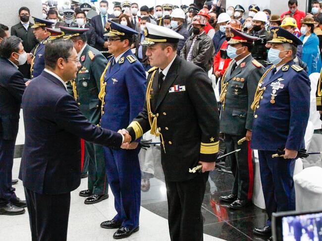 Luis Arce saluda a la nueva cúpula militar de Bolivia