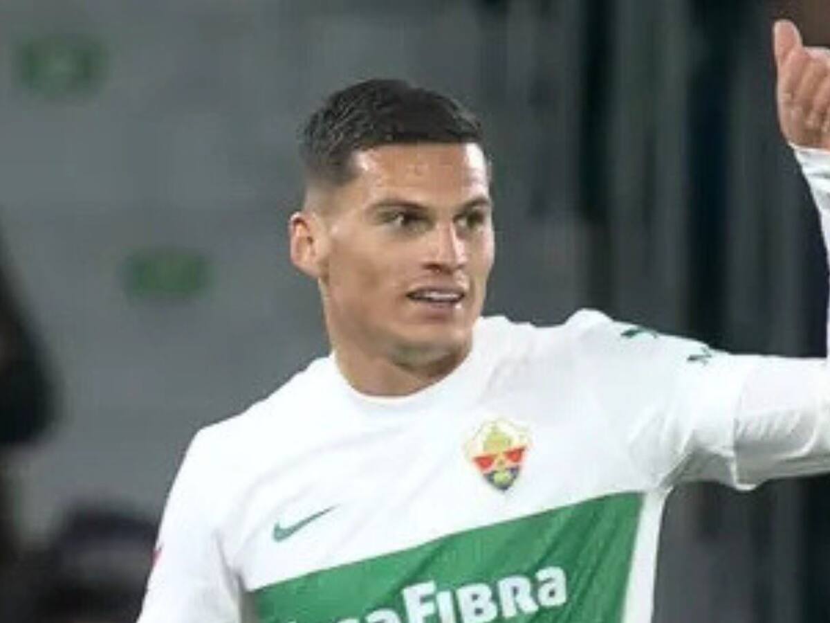 “Recomendado por Vidal...”: Así evaluó la prensa española el debut de Lucas Cepeda en Elche ante Barcelona