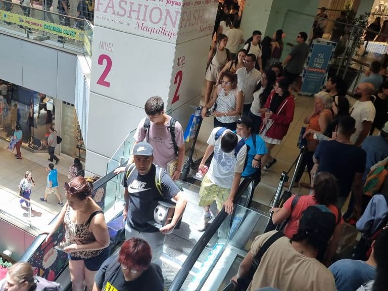 comercio - 17 de diciembre - feriado - cerrado - plebiscito