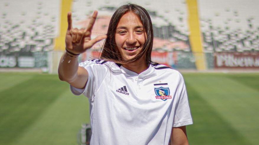 Colo Colo golpeó la mesa en el fútbol femenino y contrató a la arquera Antonia Canales