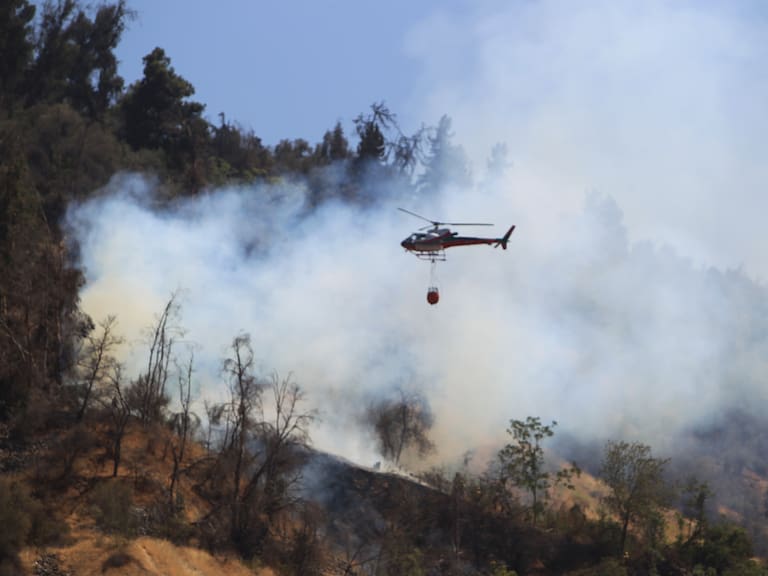 Deberán pagar más de $6 mil millones: Corte Suprema ratifica condena a empresas de helicópteros por colusión en combate de incendios forestales