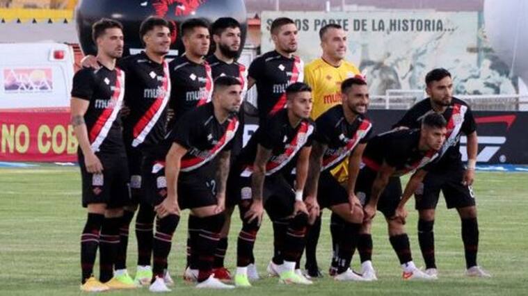 Curicó Unido sufrió una baja por covid-19 para enfrentar a Universidad Católica