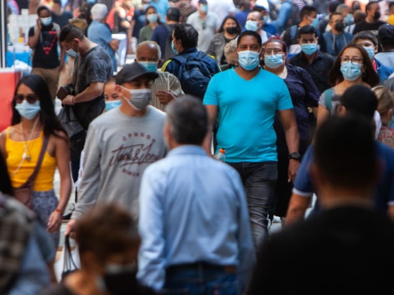 Encuesta revela que personas que se declaran «de derecha» en el país alcanza su máximo histórico