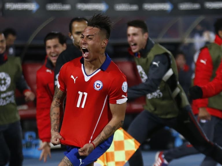 La noche de «Varguitas»: Revive la clasificación de Chile a la final en Copa América 2015