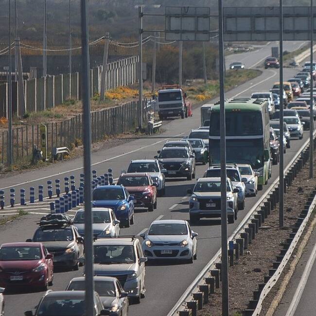 Súper lunes: se espera el ingreso de al menos 300 mil vehículos a la capital este domingo