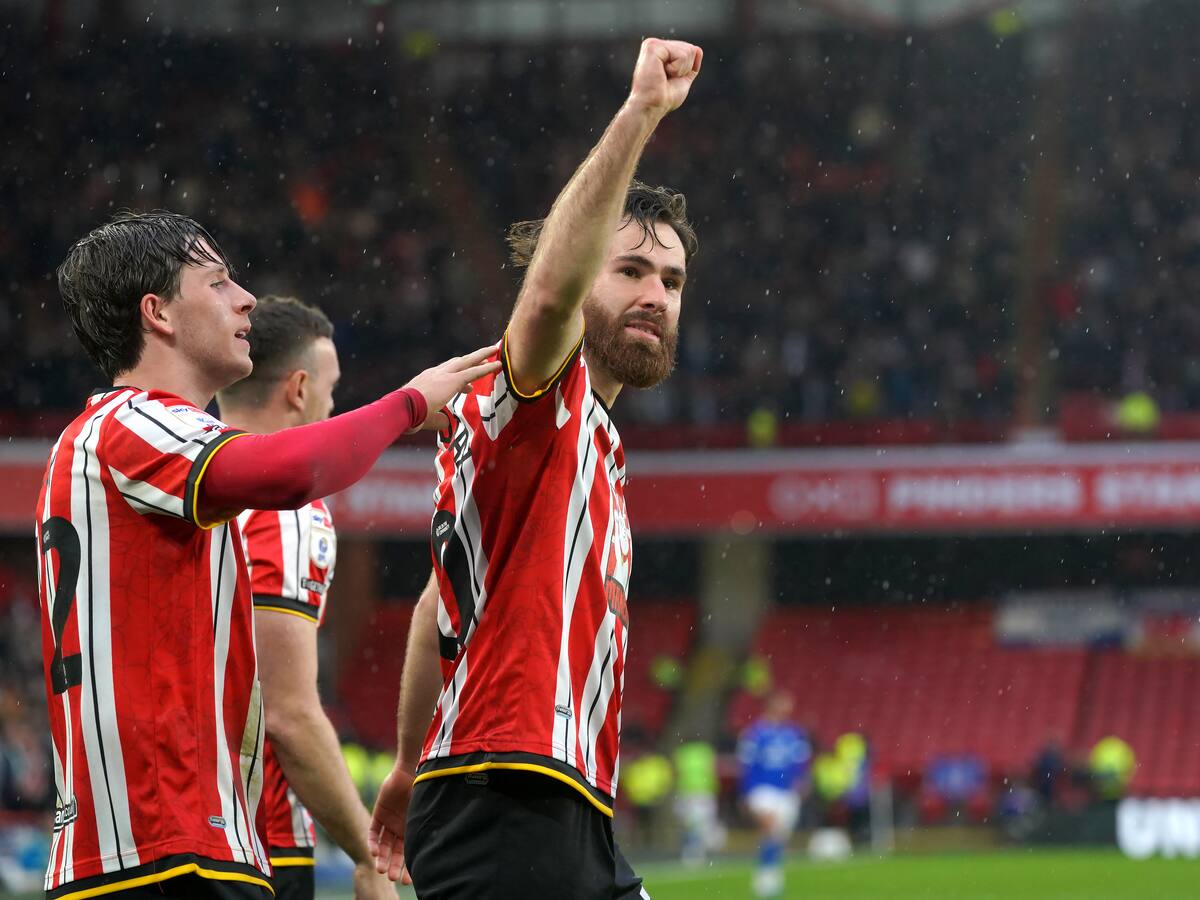Ben Brereton anotó en el triunfo del Sheffield United y sigue soñando con el ascenso a la Premier League