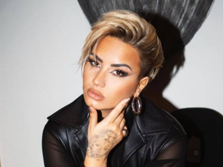 Demi Lovato lanzó la versión deluxe de su disco «Dancing with the Devil… The Art of Starting Over»