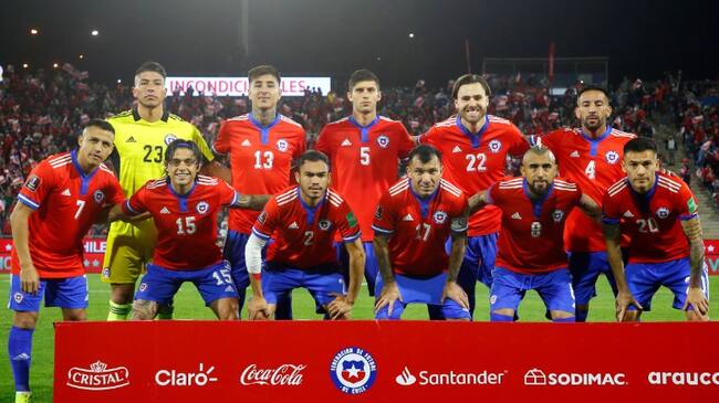 Ranking FIFA: Chile corta la racha de descensos y mantiene su ubicación