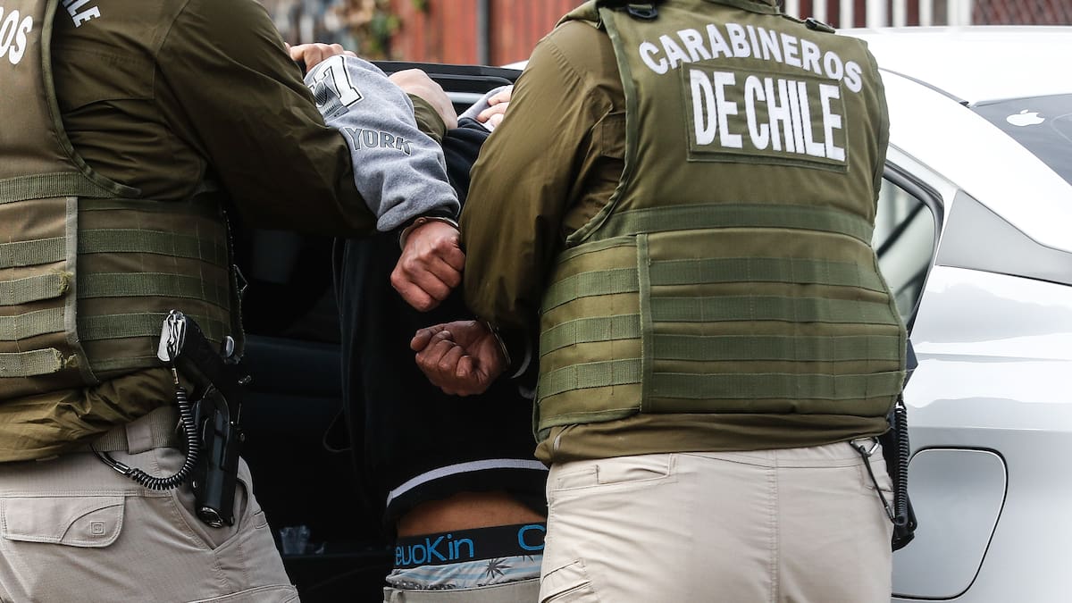 Detienen a dos ciudadanos venezolanos por su eventual participación en secuestro de niña de 7 años y su madre en Conchalí