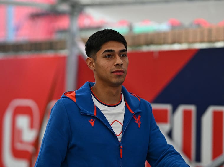 Darío Osorio en el Crystal Palace