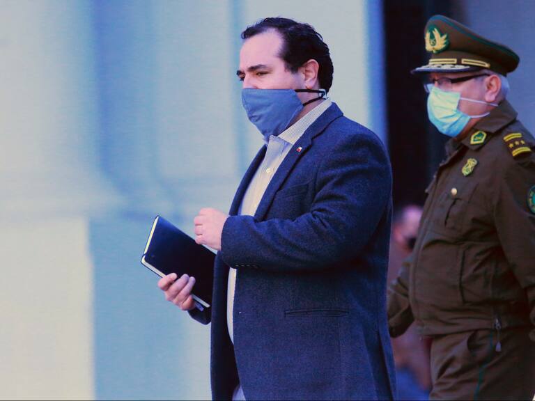 2 de Agosto de 2020/SANTIAGO
El subsecretario del interior Juan Francisco Galli habla a los medios, durante rueda de prensa por graves incidentes durante conflicto en la region de la Araucania, en medio de la pandemia de COVID-19.
FOTO: JOSE FRANCISCO ZUÑIGA/AGENCIAUNO