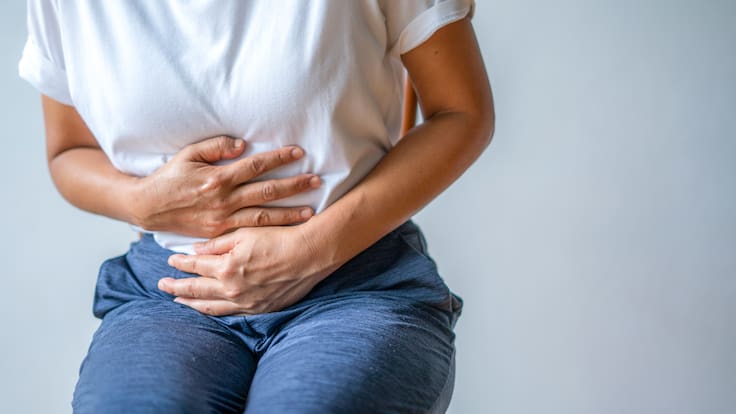 Estudio chileno prueba nueva terapia sin medicamentos para aliviar el dolor menstrual: de esto se trata
