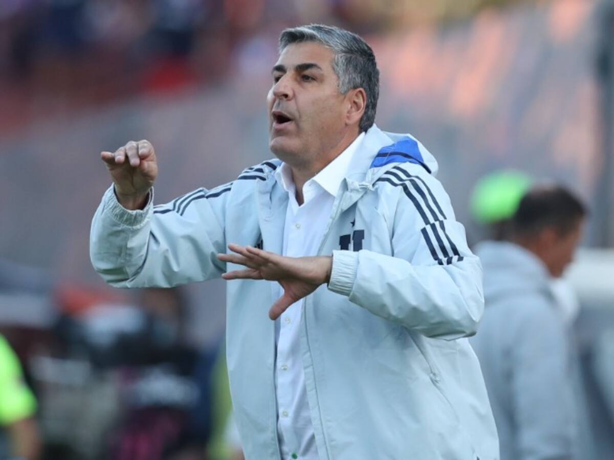 Se reencontrará con un ex azul: Santiago Escobar está cerca de volver a dirigir tras su salida de la U