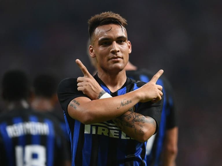 MADRID, SPAIN - AUGUST 11:  Lautaro Martínez of FC Internazionale #10 celebrates after scoring the opening goal during the International Champions Cup 2018 match between Atletico Madrid and FC Internazionale at Estadio Wanda Metropolitano on August 11, 2018 in Madrid, Spain.  (Photo by Claudio Villa - Inter/FC Internazionale via Getty Images)