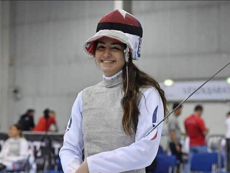 A Tokio con 18 años: Katina Proestakis clasificó a los Juegos Olímpicos tras ganar el Preolímpico de Esgrima