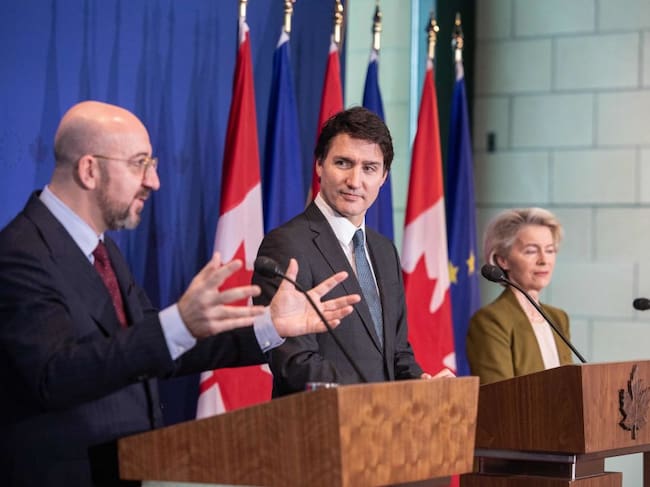 Charles Michel, Justin Trudeau y Ursula Von Der Leyen reunidos en Canadá