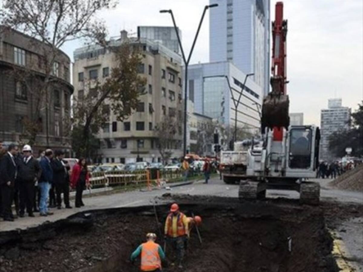 SISS formuló cargos contra Aguas Andinas por rotura de matriz en Providencia