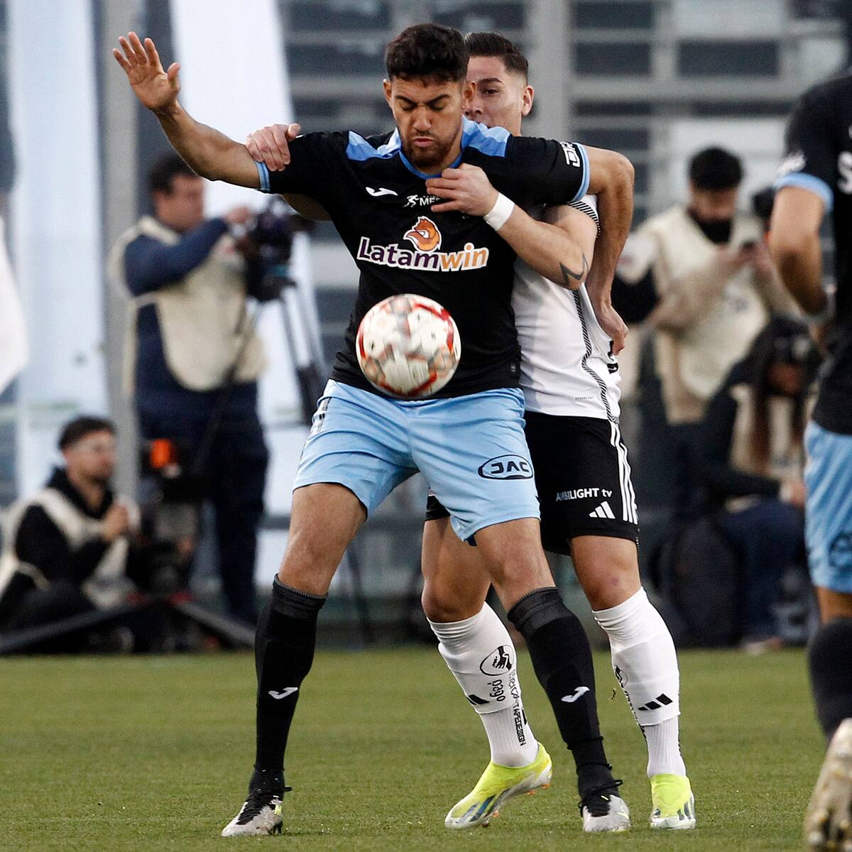 Colo Colo se impone a O’Higgins en el Monumental por el Campeonato Nacional 2024