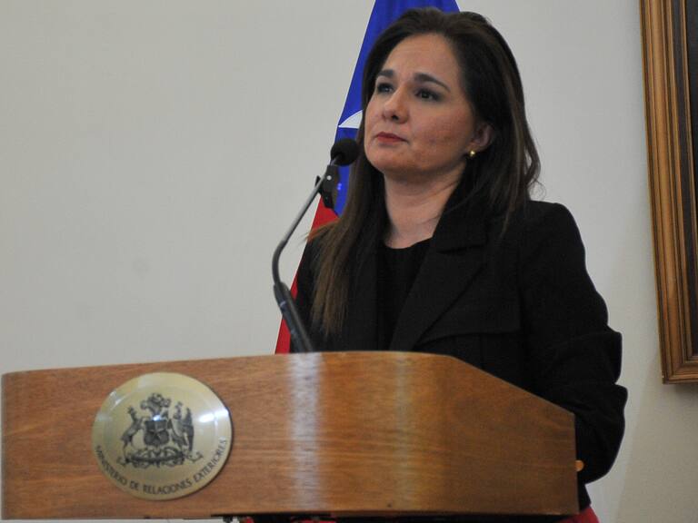 Agencia Uno | La canciller (s) Gloria de la Fuente