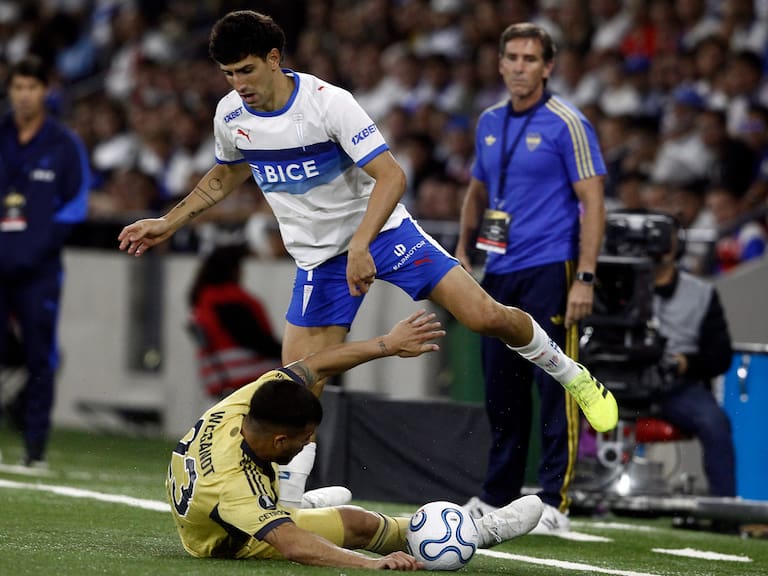 ¿Era roja? La dura infracción contra Giani que desató la pelea entre jugadores de la UC y Boca Juniors