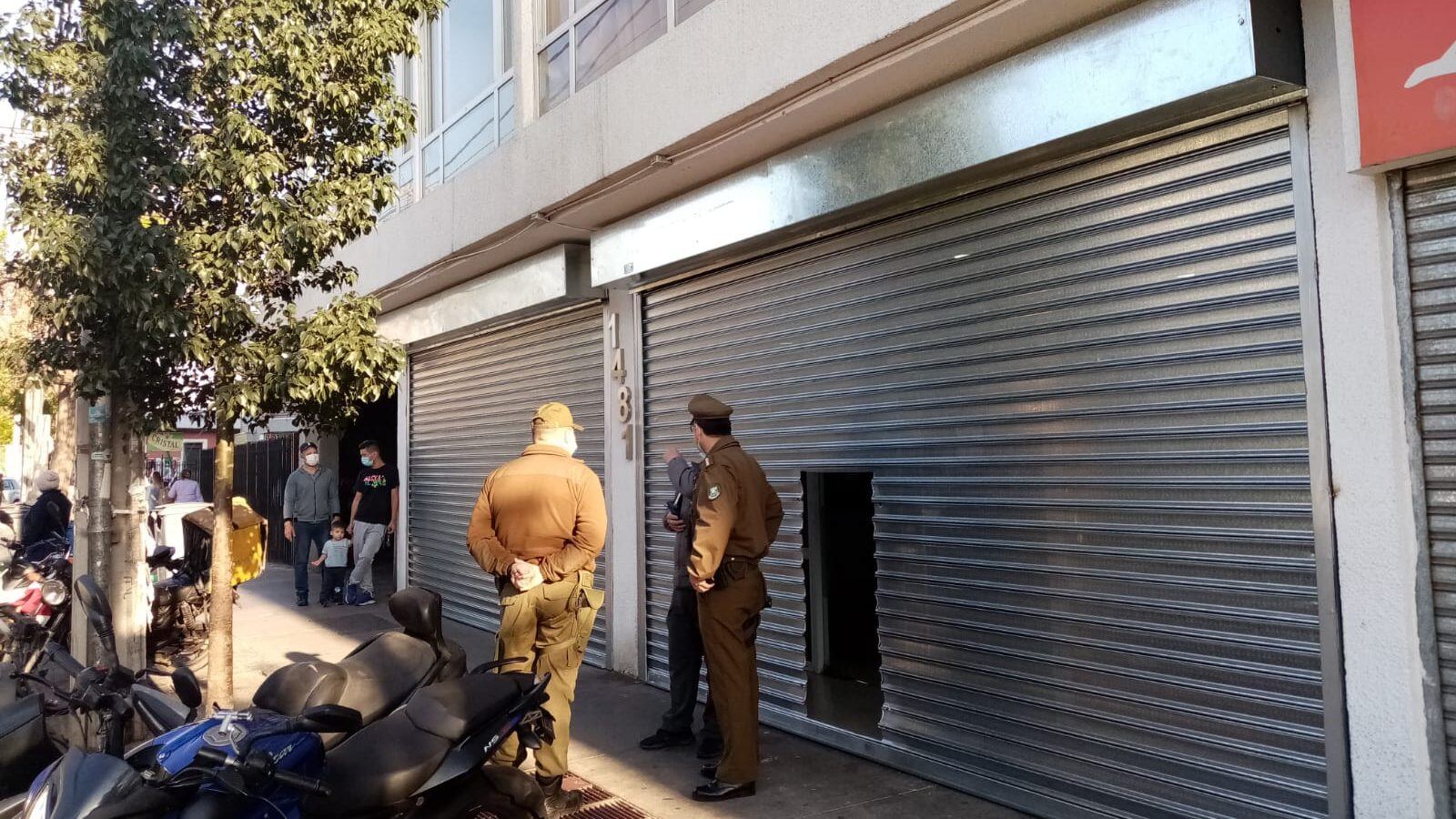 Mujer fue baleada en edificio en comuna de Independencia