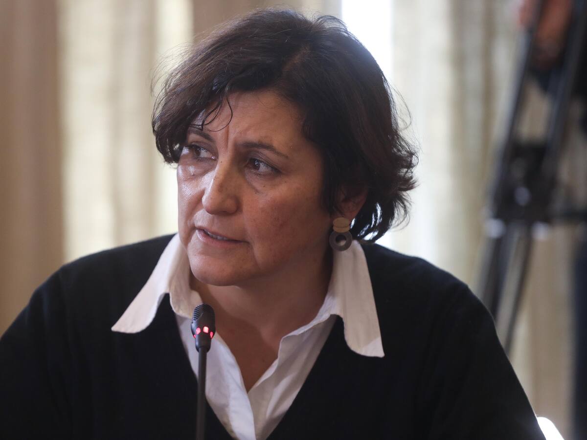 Cirugía exprés en el Hospital Salvador: operación a madre de ministra Ximena Aguilera desata polémica interna