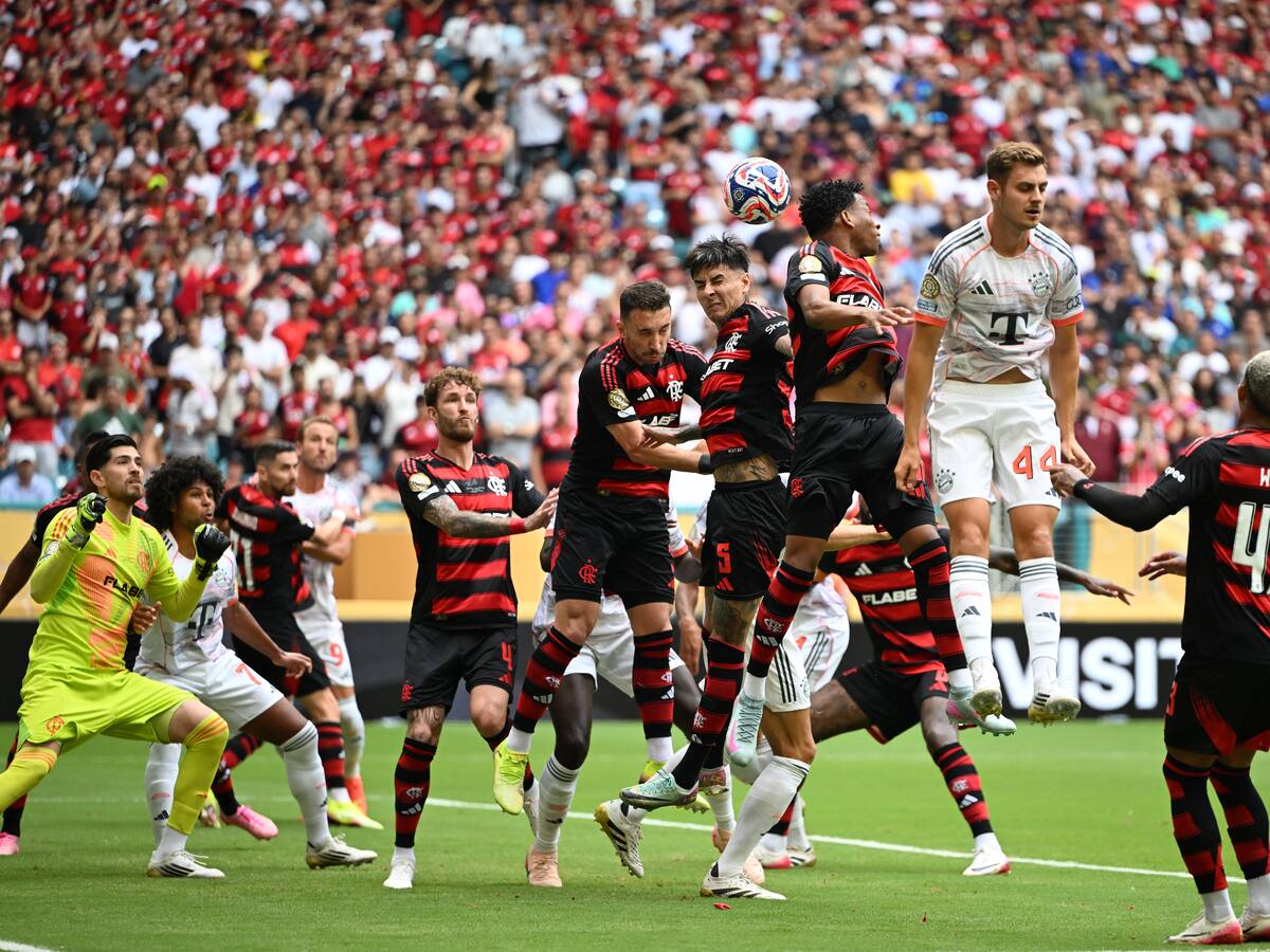 Erick Pulgar complica de entrada a Flamengo con un autogol a favor del Bayern Múnich