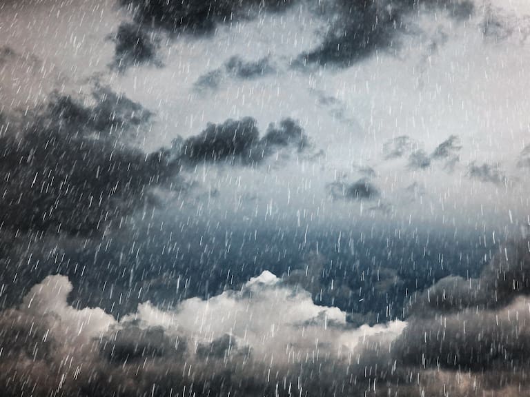 Lluvia confirmada en Chile: qué regiones tendrán más precipitaciones y cuándo llega el frente con vientos de 80 km/h