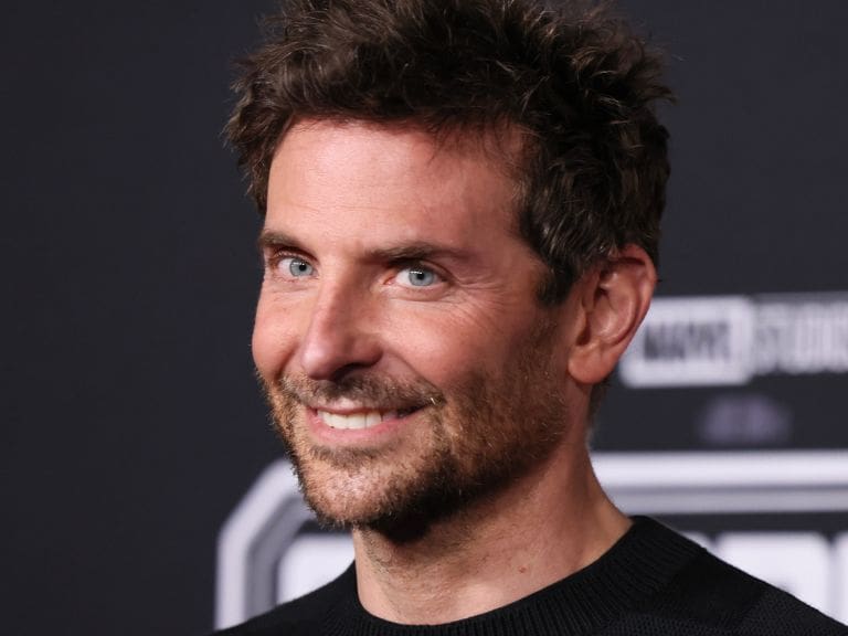 Bradley Cooper se sincera sobre la adicción al alcohol que casi lo mata