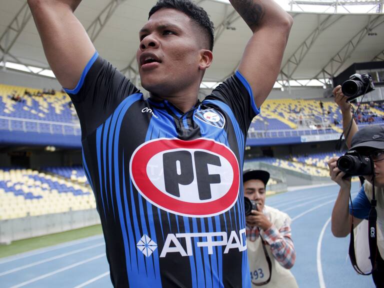 Delantero de Huachipato es acusado de agresión sexual en Norteamérica