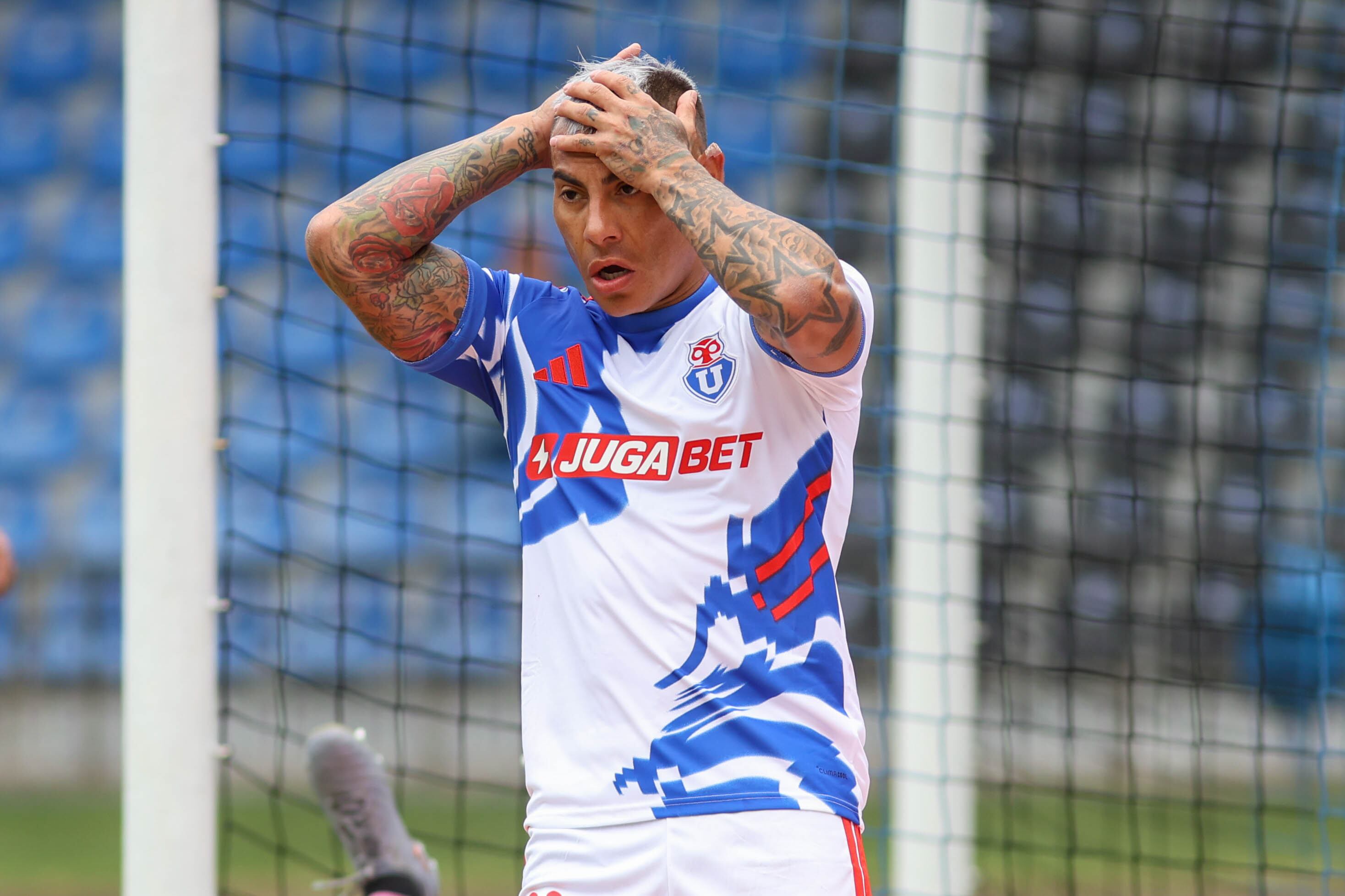 02 de Febrero de 2025/TALCAHUANO
Eduardo Vargas se lamenta,durante el partido válido por la vigesimo sexta fecha de la liga de primera, entre Huachipato vs Universidad de Chile, disputado en el Estadio CAP-Acero de Talcahuano.
FOTO: DANIEL PINO/UNO NOTICIAS