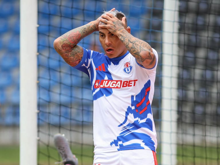 02 de Febrero de 2025/TALCAHUANO
Eduardo Vargas se lamenta,durante el partido válido por la vigesimo sexta fecha de la liga de primera, entre Huachipato vs Universidad de Chile, disputado en el Estadio CAP-Acero de Talcahuano.
FOTO: DANIEL PINO/UNO NOTICIAS