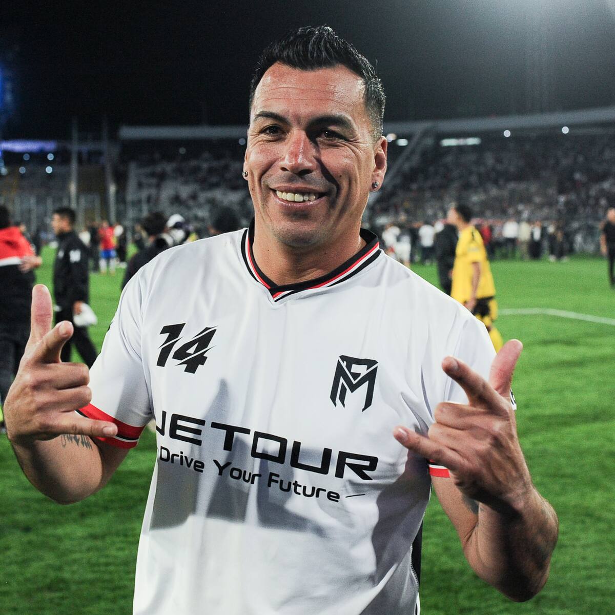 El último esfuerzo de Santiago Morning para reforzarse con Esteban Paredes: “Es un tema más jurídico que de predisposición”