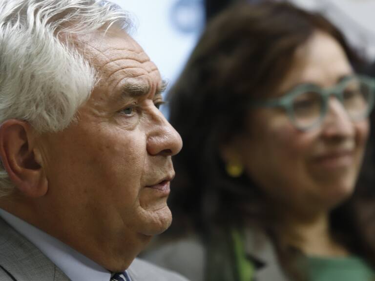 País ADN - Enrique Paris, exministro de Salud