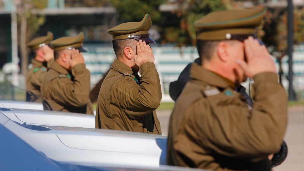 Carabineros, 1024x576 jpg ok