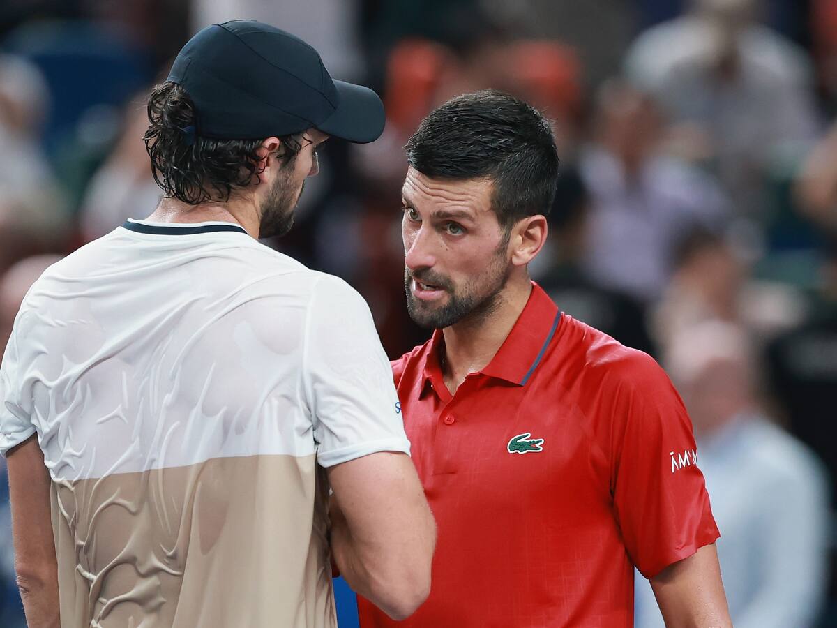 Novak Djokovic es eliminado por el 204° del mundo en Shanghái: así celebró su rival y lo que se dijeron en la red