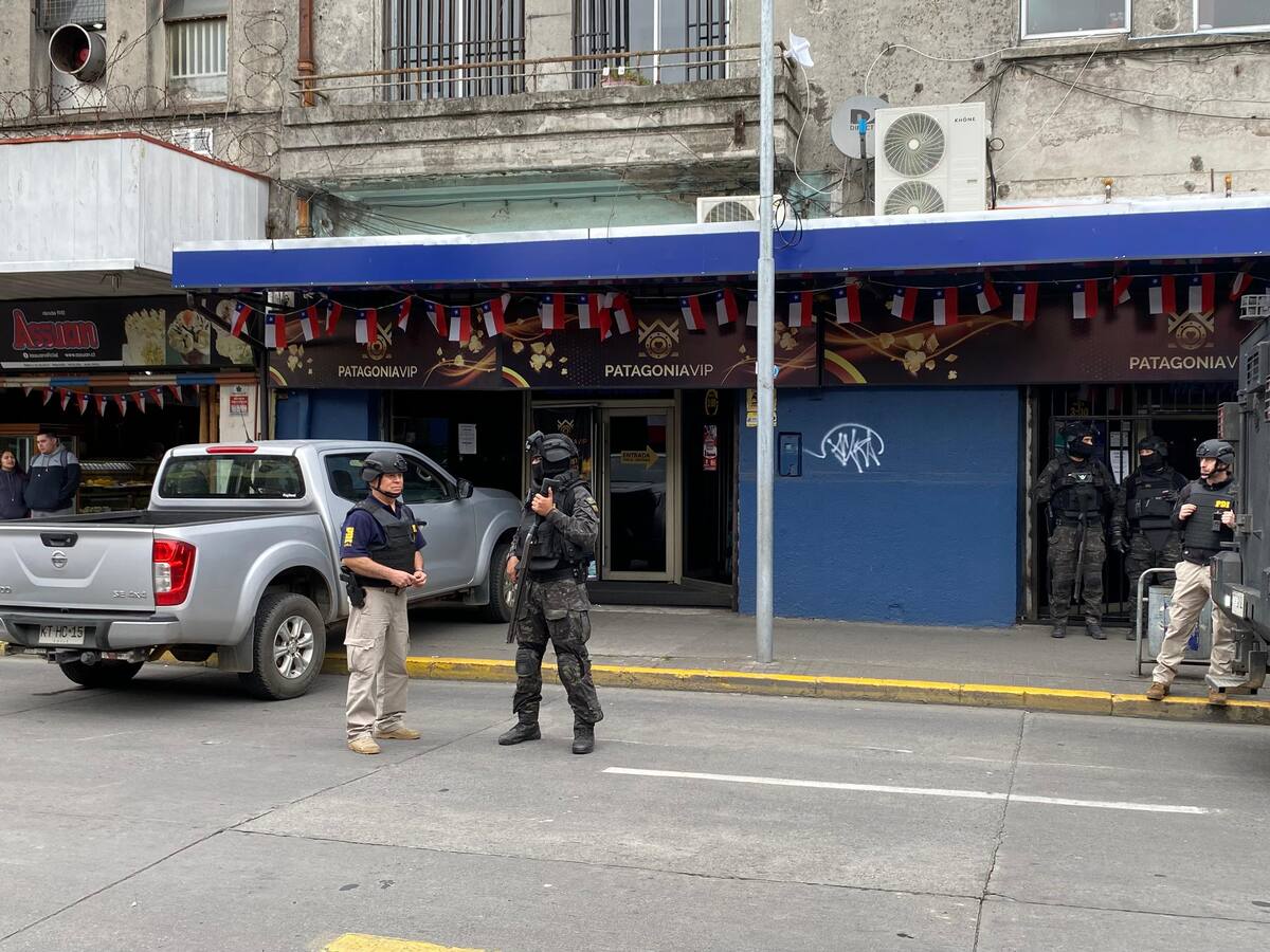 Megaoperativo policial desarticula casinos clandestinos en 7 regiones de Chile: hay al menos 20 detenidos