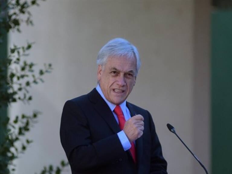 Piñera y dietas parlamentarias: «Son demasiado altas para las urgencias del país»