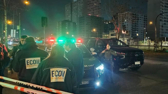 A tiros y en plena calle: hombre de 30 años muere tras ataque armado en Estación Central