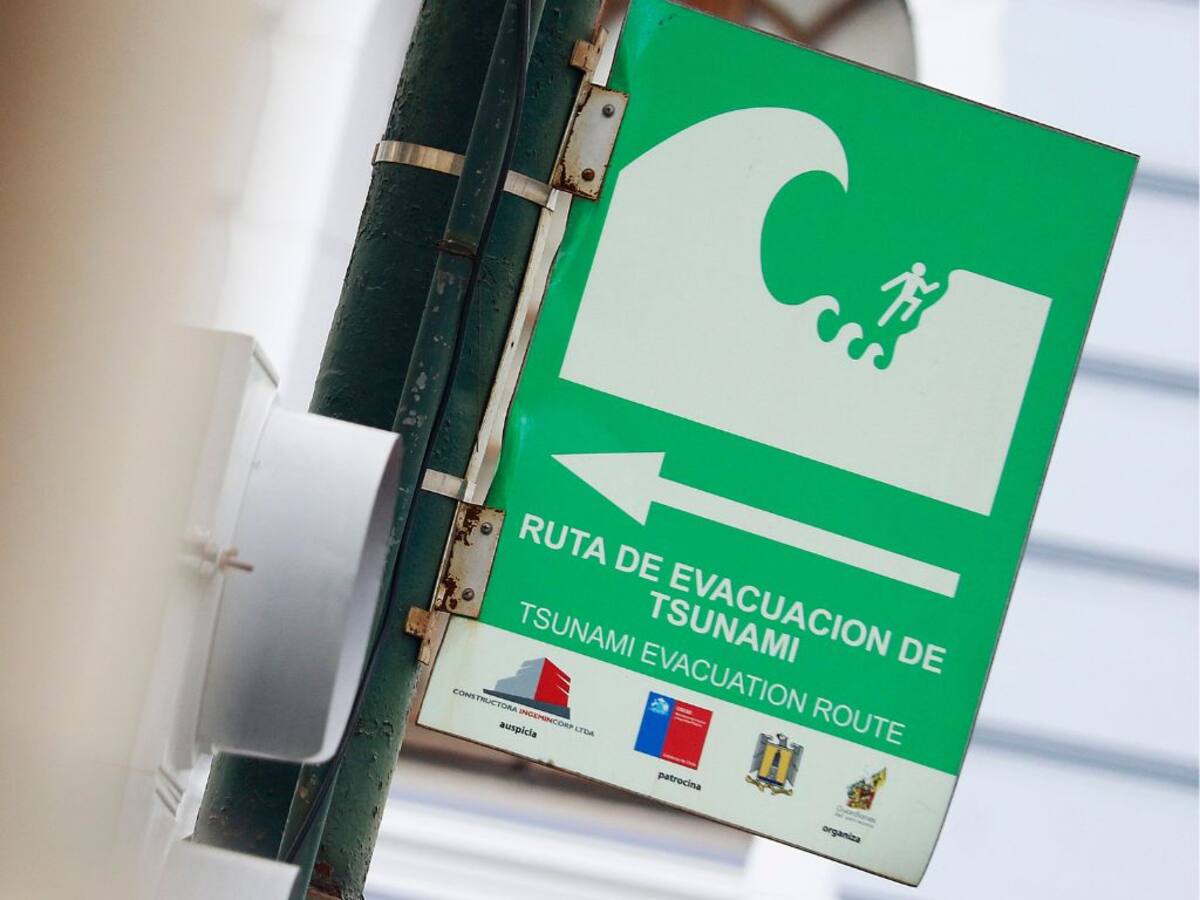 SHOA cancela amenaza de tsunami en la Antártica chilena tras temblor de magnitud 7,6