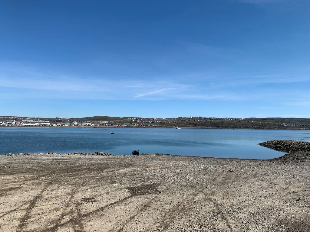 El calor acelera el deshielo en la región ártica Nunavut en Canadá