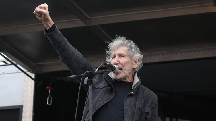 Pink Floyd bassist Roger Waters speaks to crowds gathered in Parliament Square in Westminster, London, protesting Julian Assange's imprisonment and extradition. (Photo by Isabel Infantes/PA Images via Getty Images)