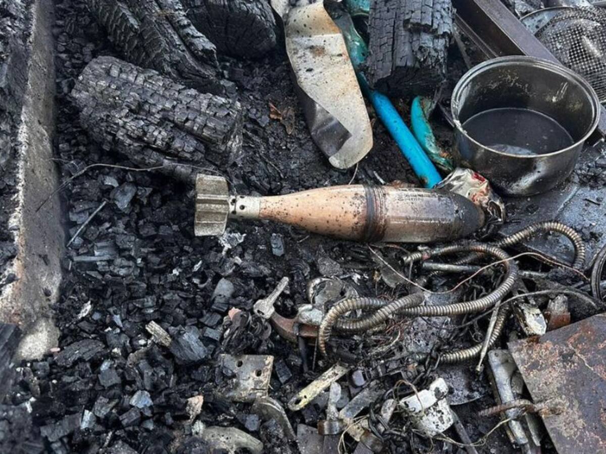 Mortero de uso militar es encontrado tras incendio en cabaña de Los Ángeles