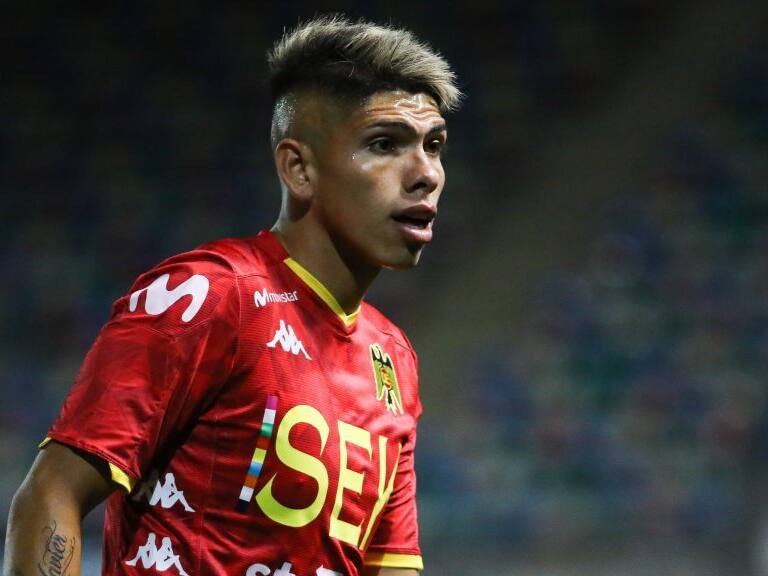 04 DE ENERO DE 2021/SANTIAGOCarlos Palacios (c), durante el partido valido por vigsimo sptima fecha del Campeonato Nacional AFP PlanVital 2020, entre Audax Italiano y Unin Espaola, disputado en el Estadio Bicentenario de La Florida.
FOTO: SEBASTIAN ORIA/AGENCIAUNO