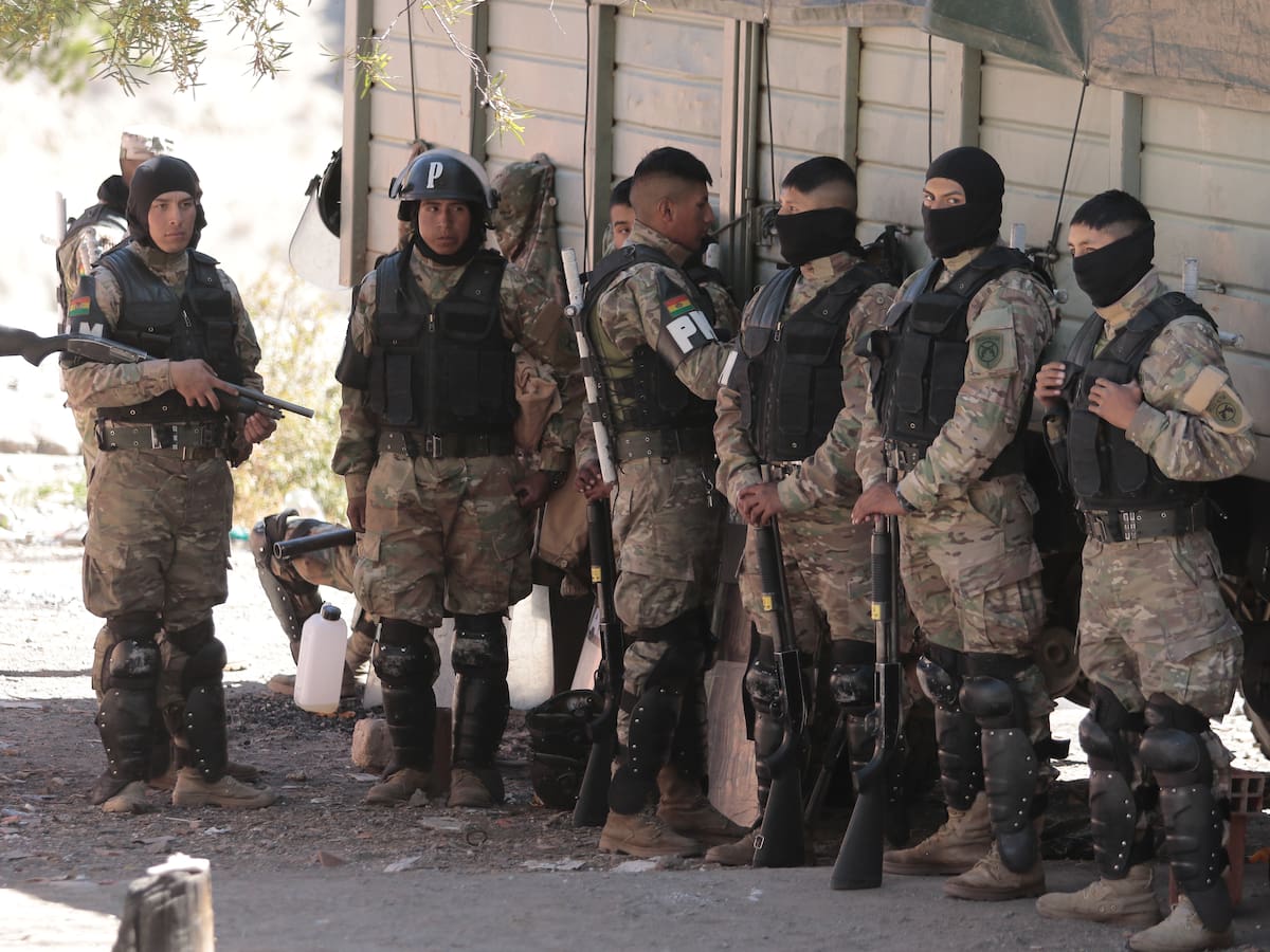 De Bolivia a la guerra en Ucrania: investigan presunta red reclutamiento de hombres bolivianos para combatir por Rusia