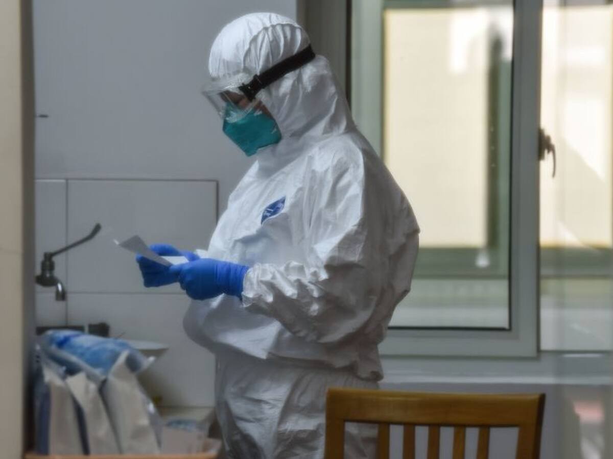 España registró un alza y sumó 619 nuevos fallecidos por Covid-19