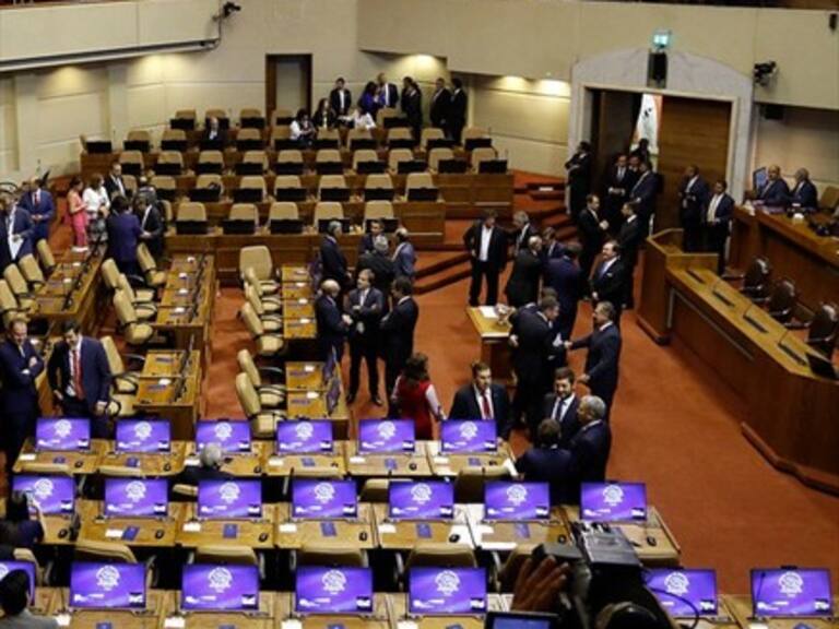 Suspenden señal de Cámara de Diputados TV por emisión de contenido pornográfico