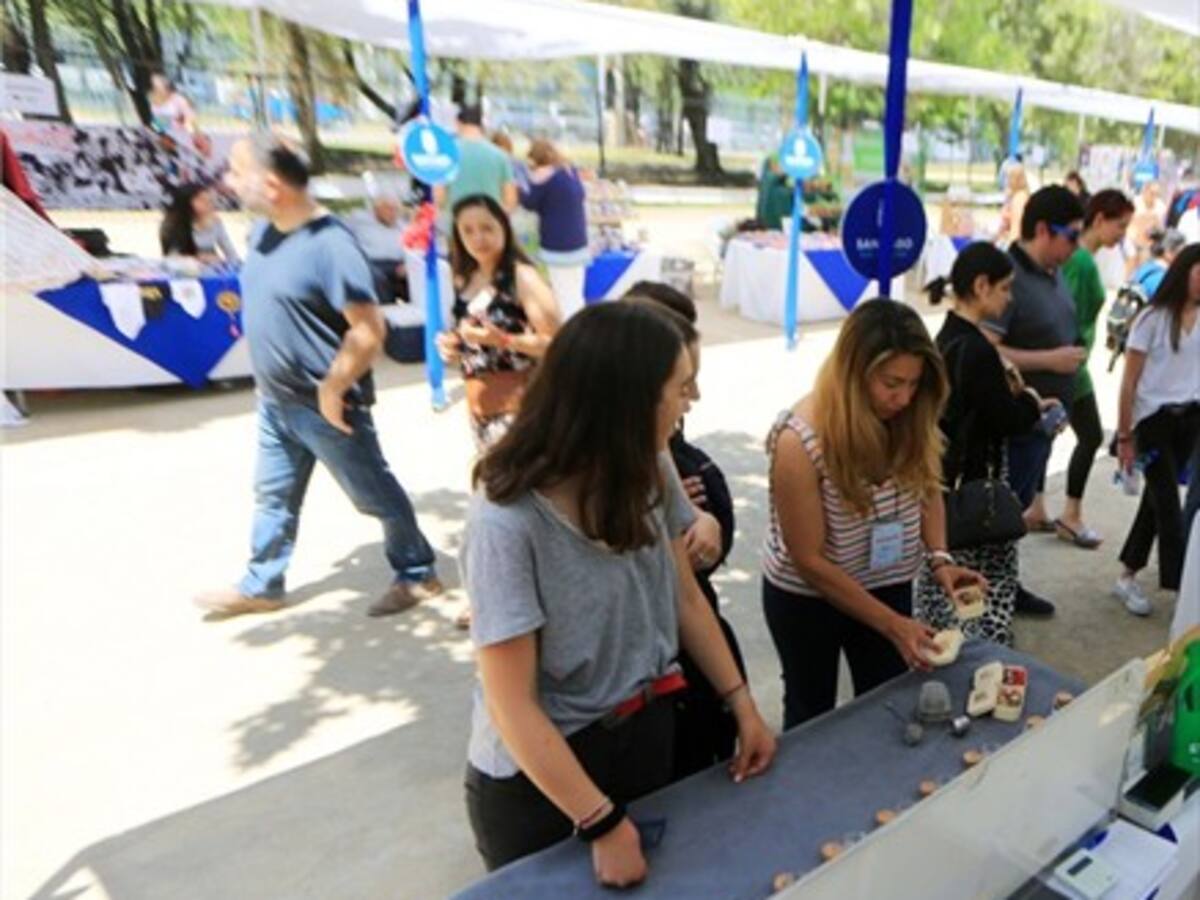Fundación Prodemu organiza feria de emprendimiento en ayuda a las pymes