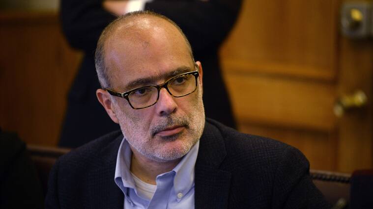 10 DE SEPTIEMBRE DE 2019/VALPARAISORodrigo Valdés Pulido, académico y ex ministro de Hacienda, durante el proyecto de ley, iniciado en Mensaje, que mejora pensiones del sistema de pensiones solidarias y del sistema de pensiones de capitalización individual, crea nuevos beneficios de pensión para la clase media y las mujeres, crea un subsidio y seguro de dependencia
FOTO: PABLO OVALLE ISASMENDI/AGENCIAUNO